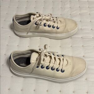 Allbirds Men's Cream and Blue Sneakers